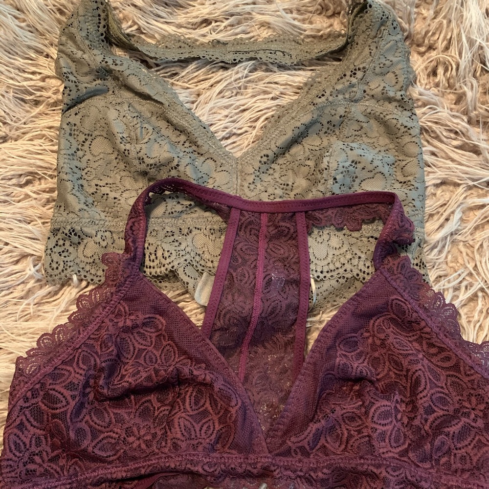Beautiful Bralettes - Picture 2 of 3